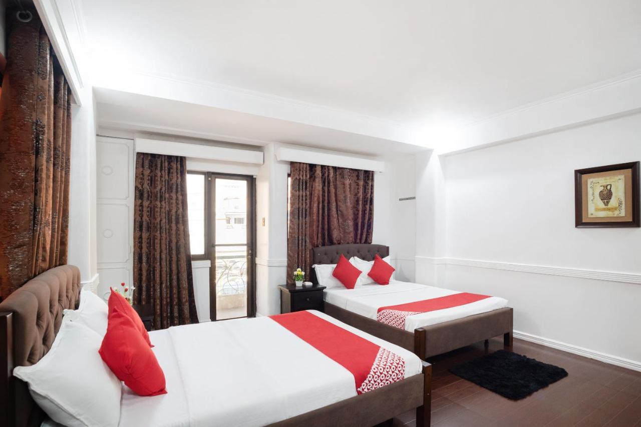 Oyo 138 White Palace Hotel Manila Zewnętrze zdjęcie