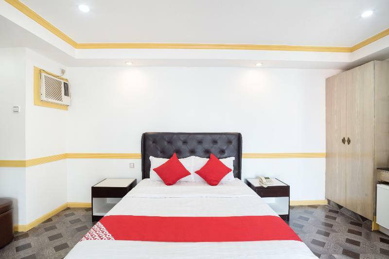 Oyo 138 White Palace Hotel Manila Zewnętrze zdjęcie